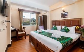 Muscatel Roma - 400 Mts From Mall Road